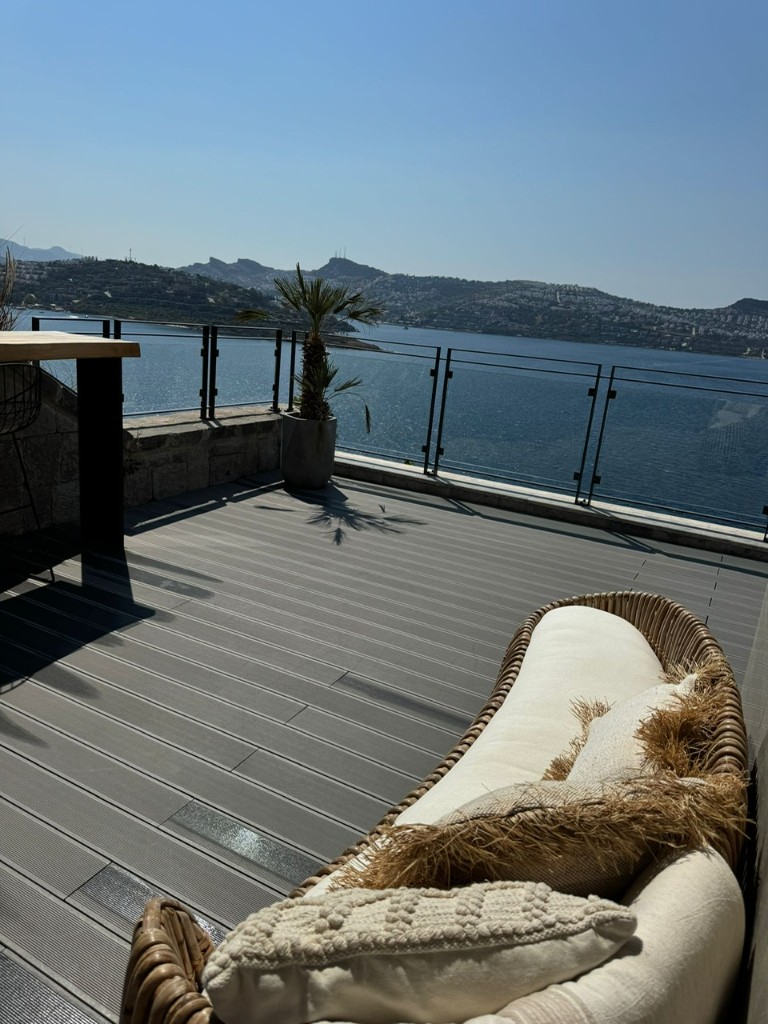 Bodrum deniz manzaralı balkon